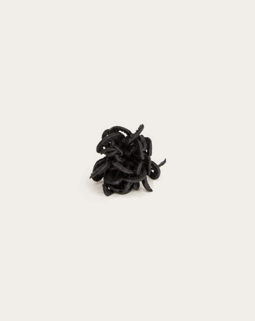 Flower Mono Earring – Black